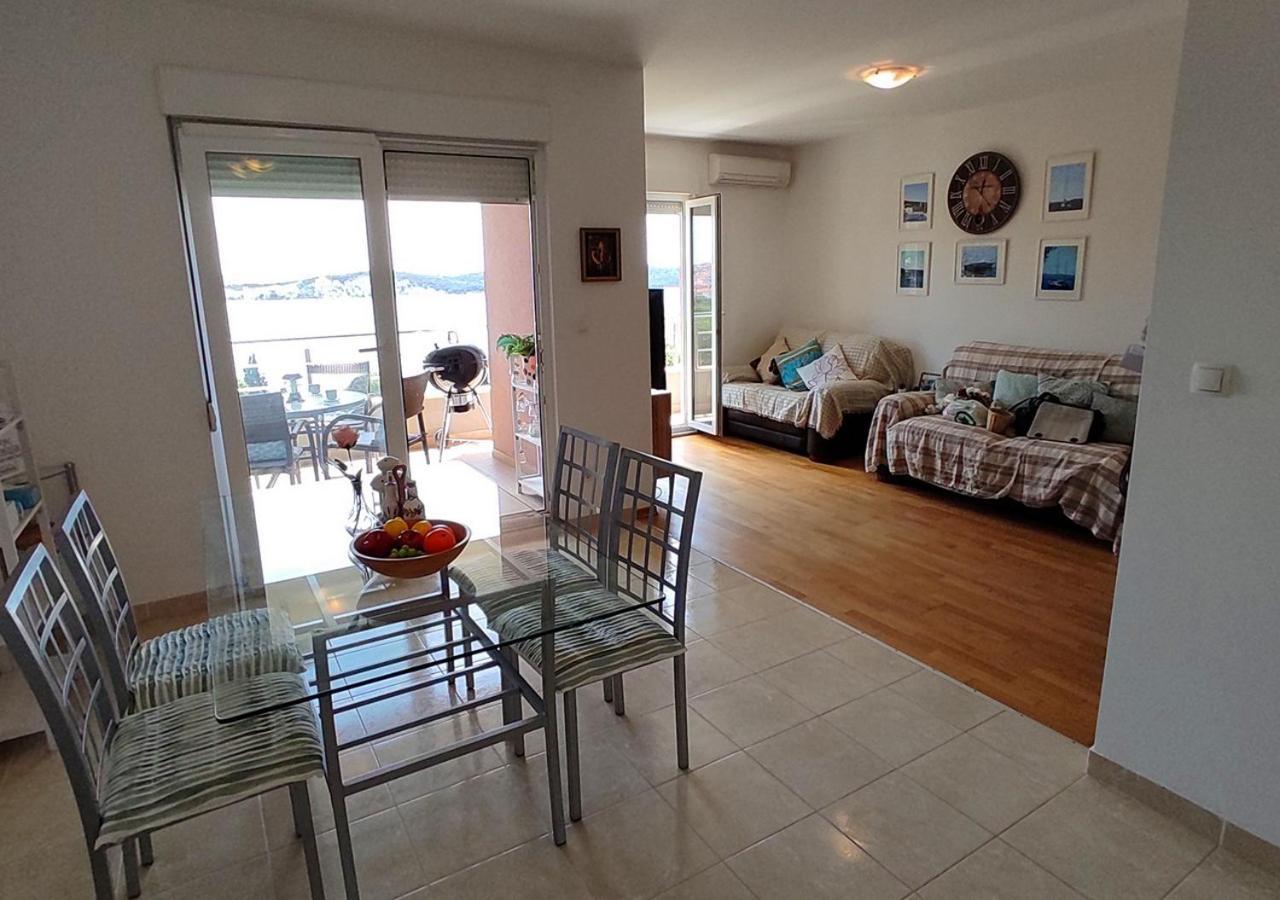 Apartment Idlerocks Trogir Exterior foto
