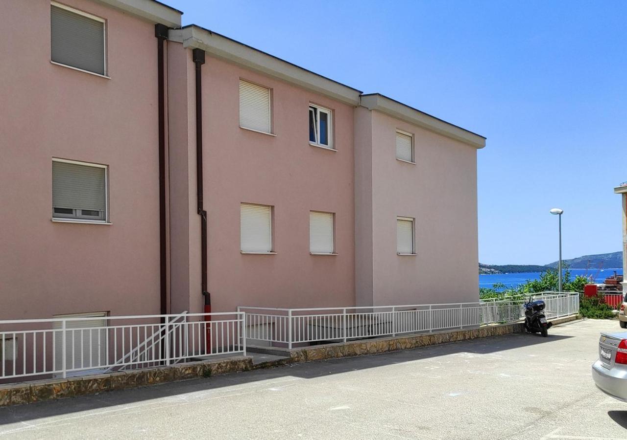 Apartment Idlerocks Trogir Exterior foto